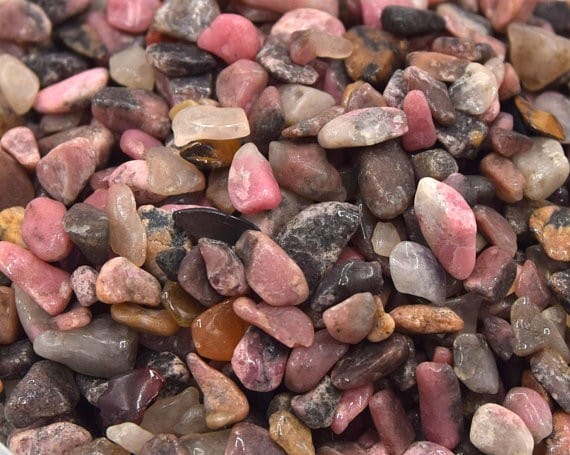 Pierre de rhodonite non percé